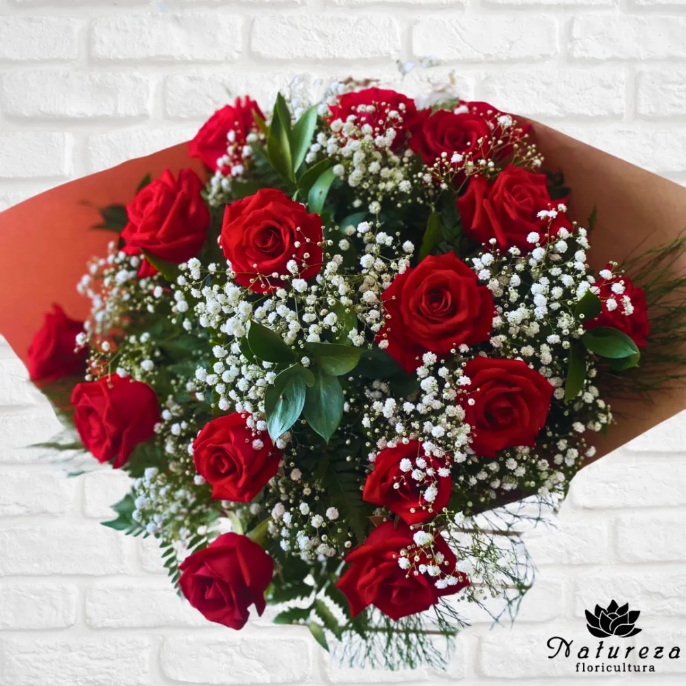 Buquê 18 Rosas Tradicionais Vermelho  Imagem