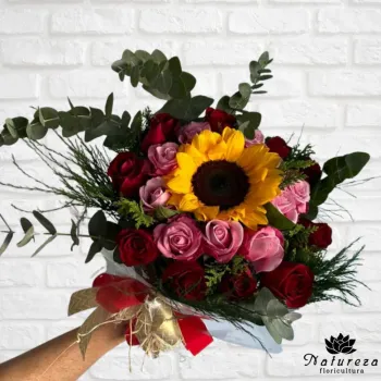 Buquê dois amores com girassol
