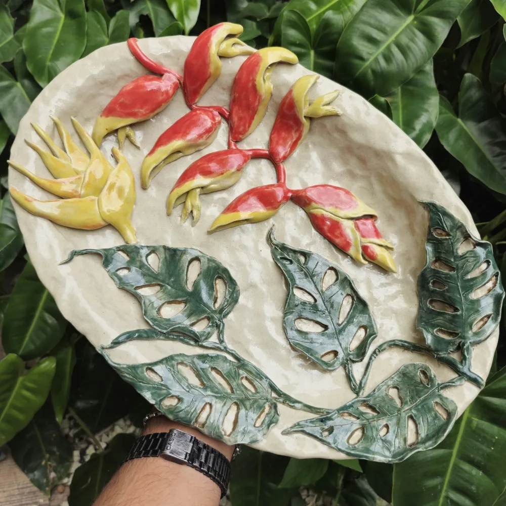 Enfeite de mesa Helicônias e Monstera (32x22cm)