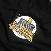 Camiseta Caixa Preta e Copo Amarelo - Foto 4