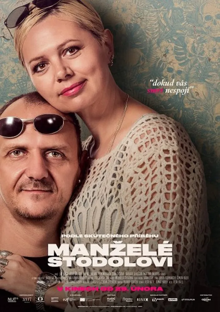 Sr. e Srª Stodola (2023) Petr Hátle DVD - legendas em português Imagem