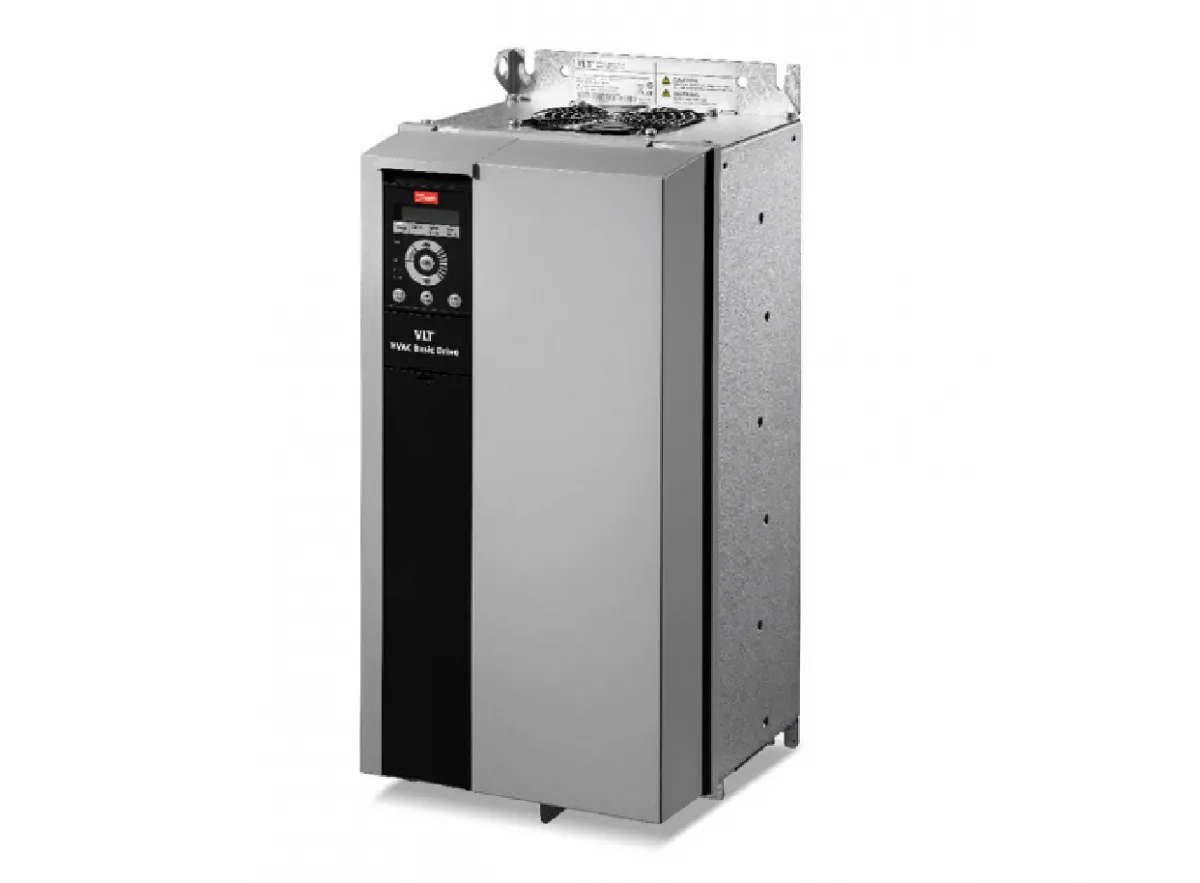 Inversor De Frequência Trifásico Danfoss Fc-101 30kw 61a 40cv 380v COM IHM - 131L9873