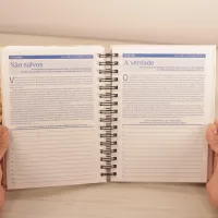 Presente Diário Momentos Devocionais | Vol 28 | Espiral Capa Dura Feminina - Foto 2