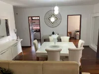 Vende-se belíssima casa no bairro Pioneiros - Foto 2