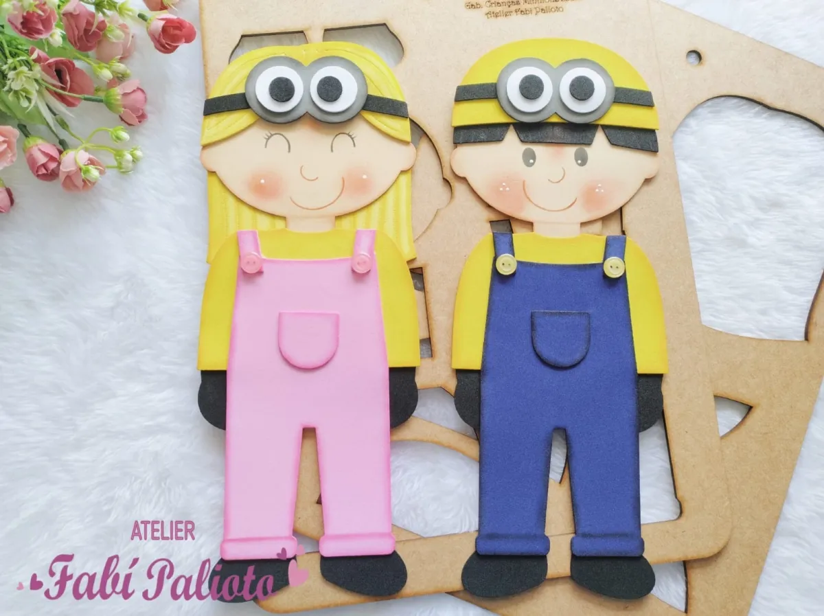 G1.799  Gabarito de Moldes  em MDF  Crianças Minnions 35 cm Imagem