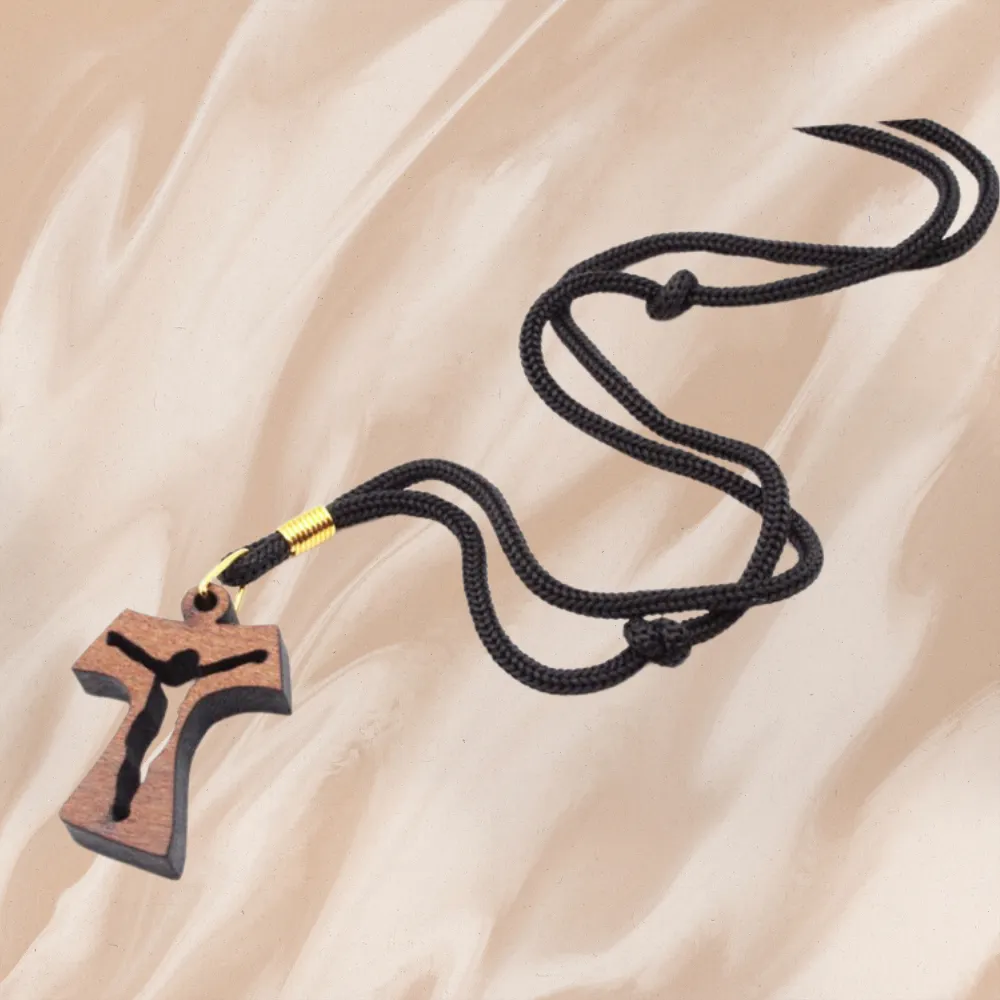 Cordão Cristo Mini Vazado