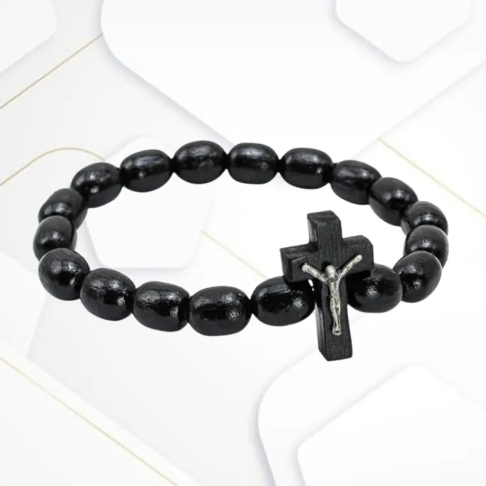 Pulseira de Madeira Preta com Crucifixo