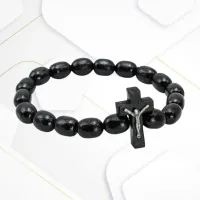 Pulseira de Madeira Preta com Crucifixo