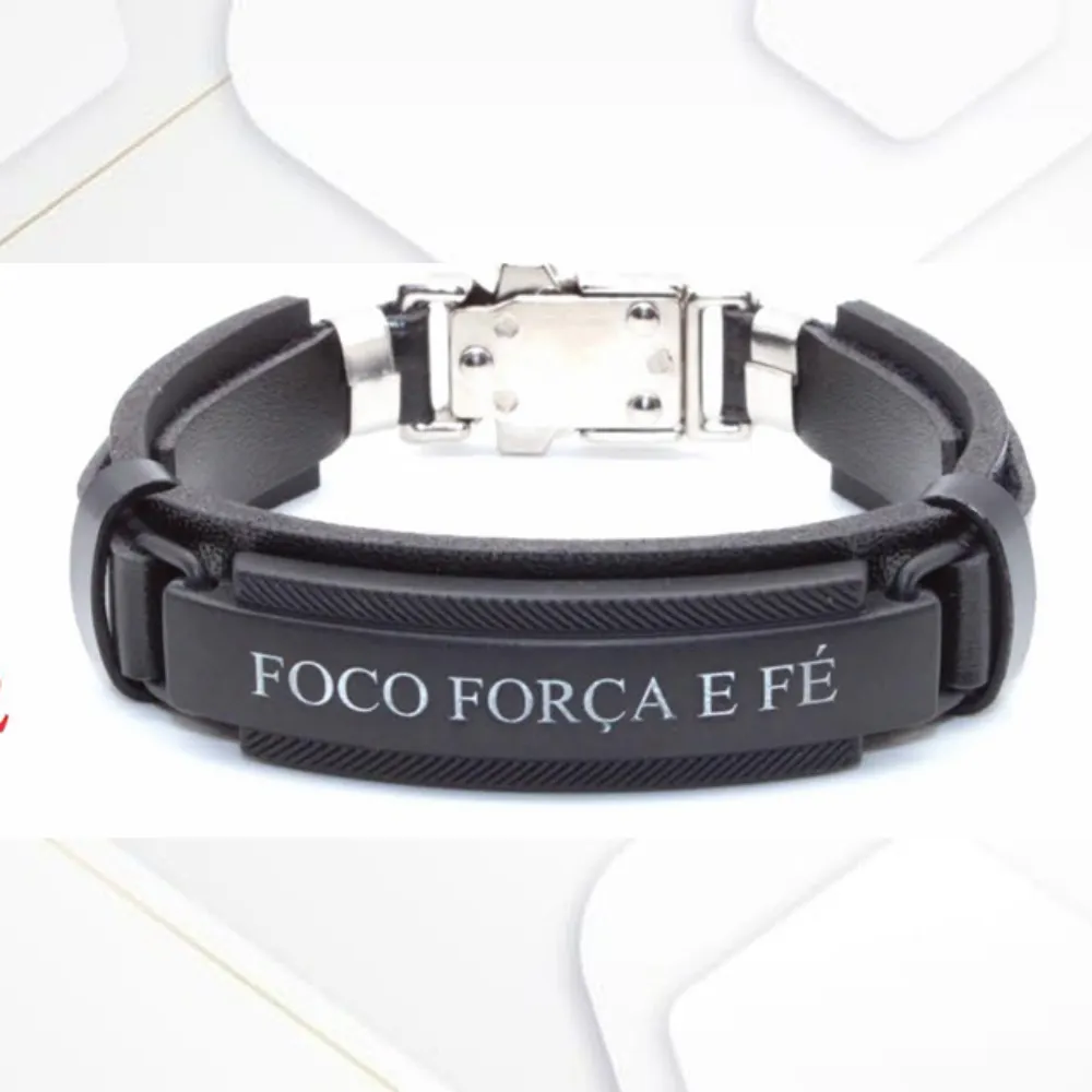 Pulseira de Couro Preta Foco Força e Fé