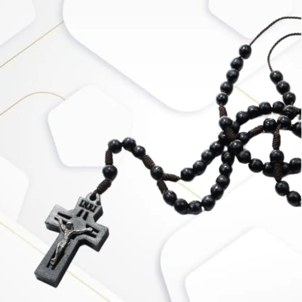 Terço de Madeira Preto 6mm com fecho