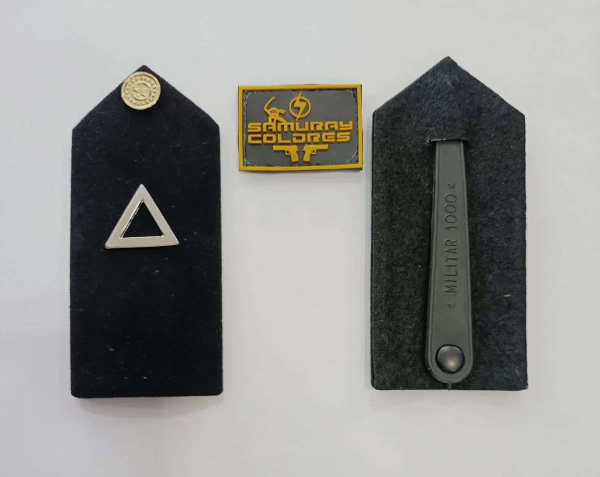 Luva de Subtenente Preta com PLatina Prata para uniforme social