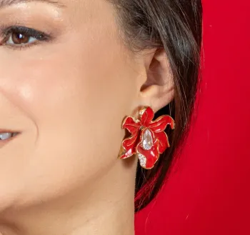 Brinco  Flor Esmaltado Vermelho 