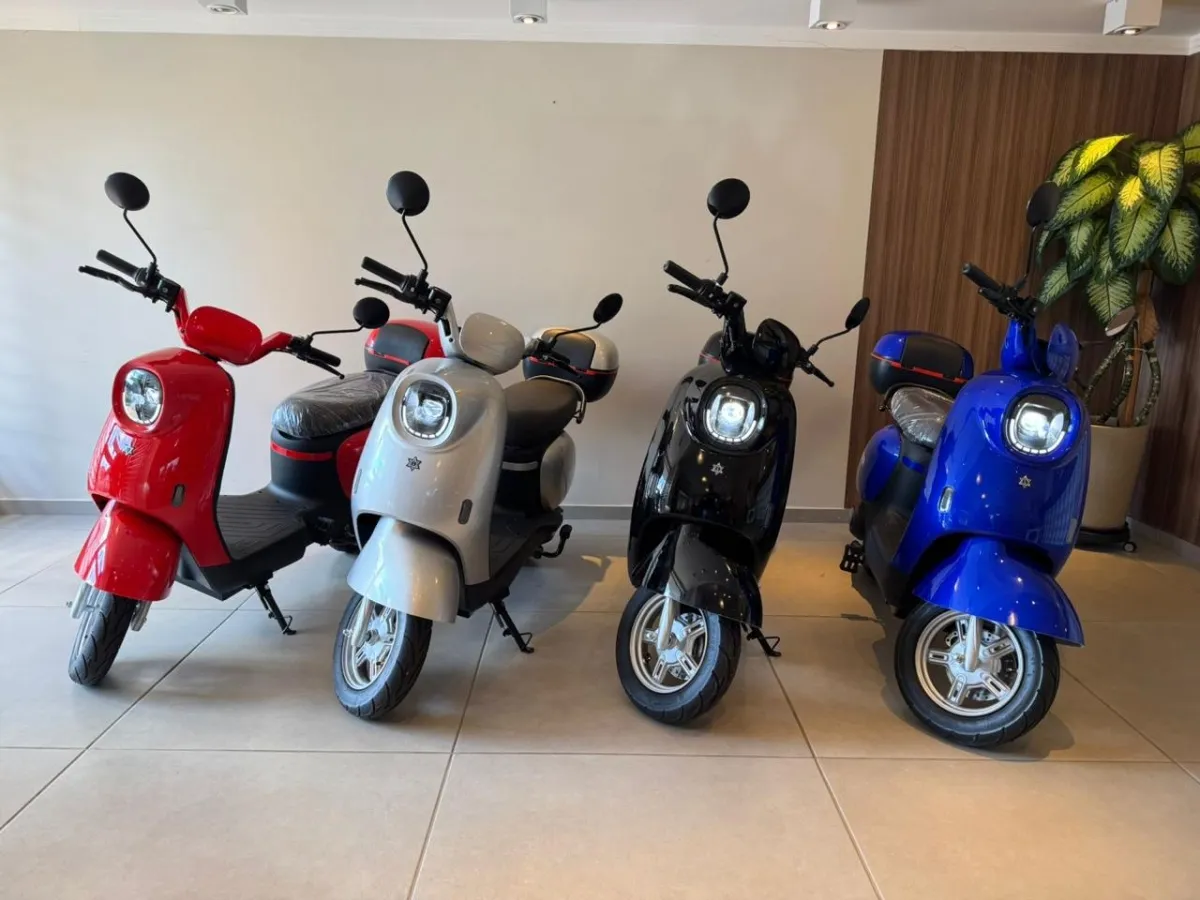  Scooter Elétrica Rider 800w/1500w bat de lithium 2026