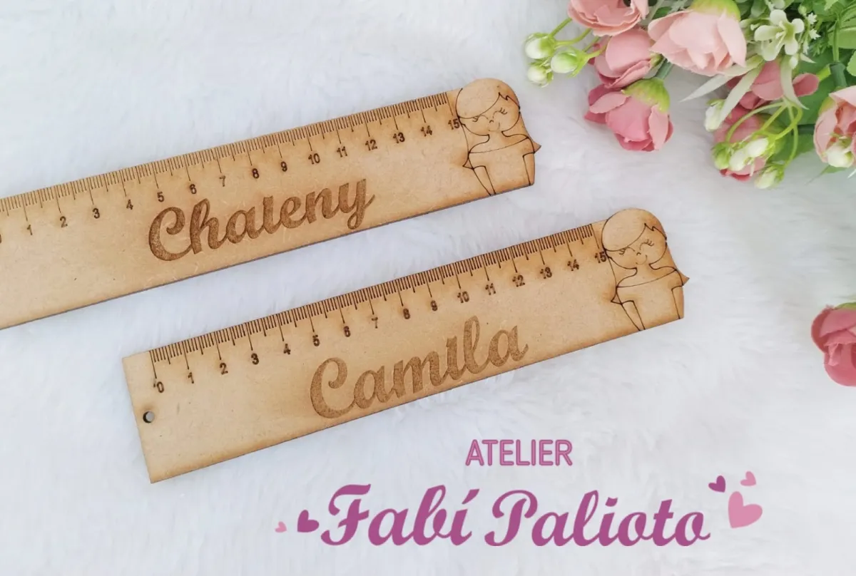 MDF32   Régua em MDF 15cm com nome e menina 3