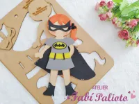 G1.805  Gabarito de Moldes  em MDF  Menina Heroína 2