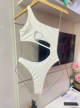 Maiô Lore  - Foto 2