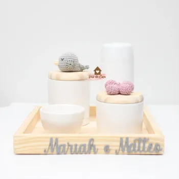 Passarinho e Borboleta - Kit Higiene - 5 peças - Bandeja Madeira