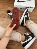  Tênis  Air force louis vuitton   - Foto 3