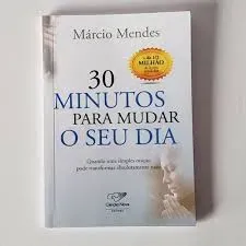 Livro 30 minutos para mudar o seu dia