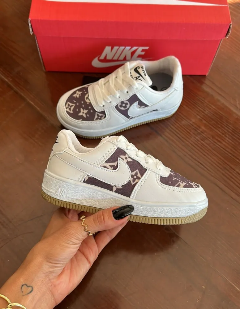  Tênis Nike    air forcex louis vuitton     Infantil  