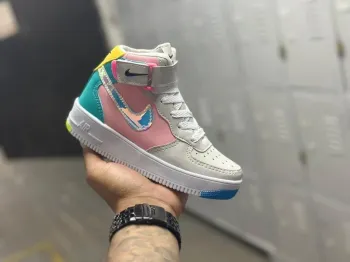      Tênis Nike botinha force i  infatll  