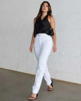 Calça Jeans Mom Consciência Feminina Branca