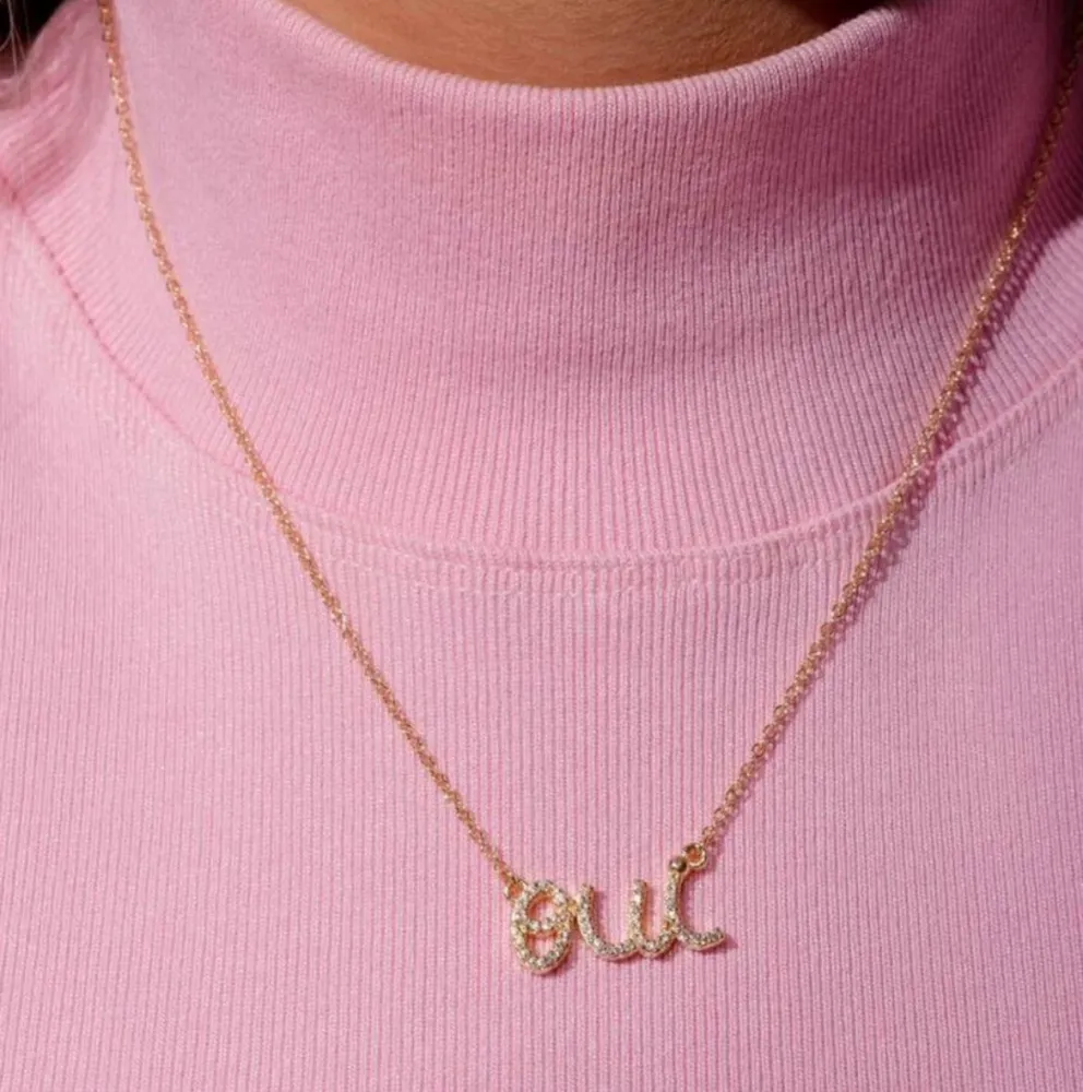 Colar "Oui" Cravejado