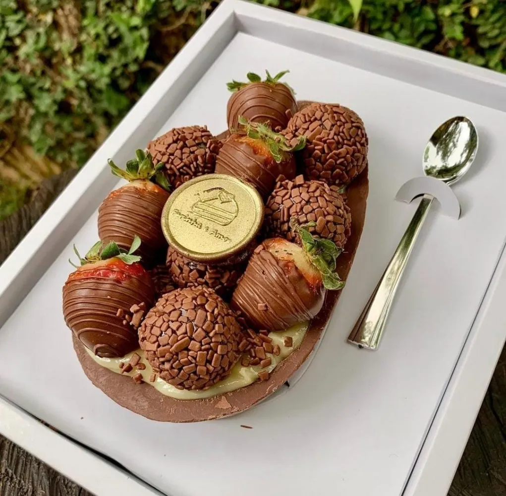 Cx. p/ 1 Ovo de Colher 250 grs - Dobradura - BRANCA 