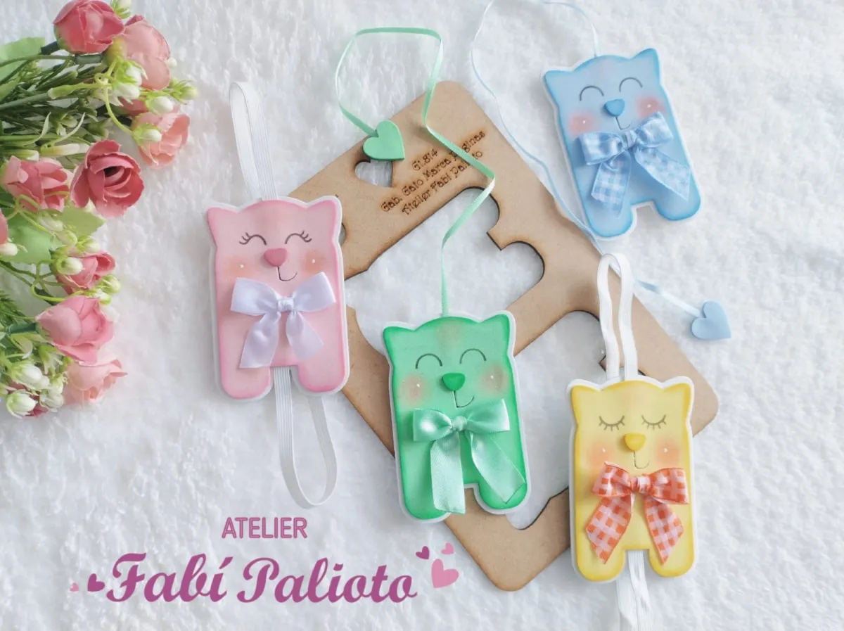 G1.814  Gabarito de Moldes  em MDF  Gato Marca Páginas