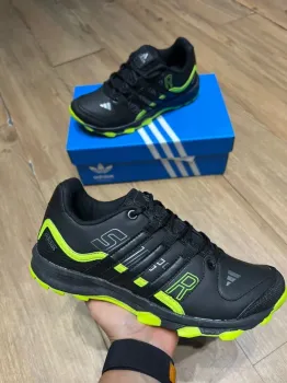 Tênis Adidas Surfr 