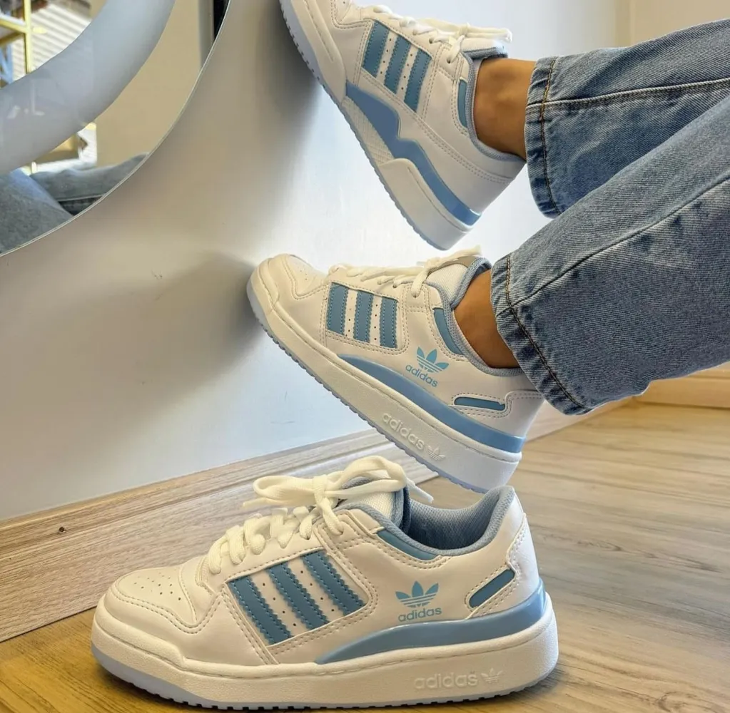    Tênis Adidas  forum low 