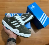    Tênis Adidas Low CL Camurça - Foto 2