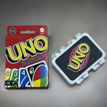 Jogo UNO com cartas e caixa exclusiva