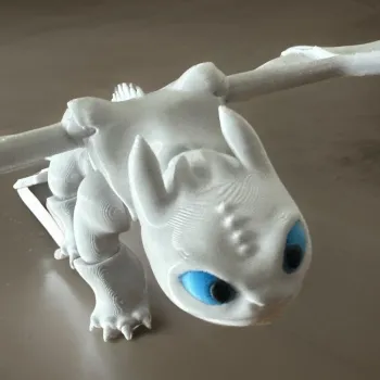 Dragão Fúria da Luz (Light Fury) - Como treinar o seu dragão - Foto 2