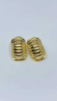 Brinco Croissant - Banhado Ouro 18k - Foto 2