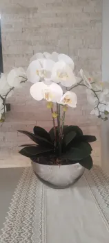 ArranjoArtificial com Orquídeas brancas - Foto 2