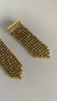 Brinco Franja Cravejado - Banhado Ouro 18k