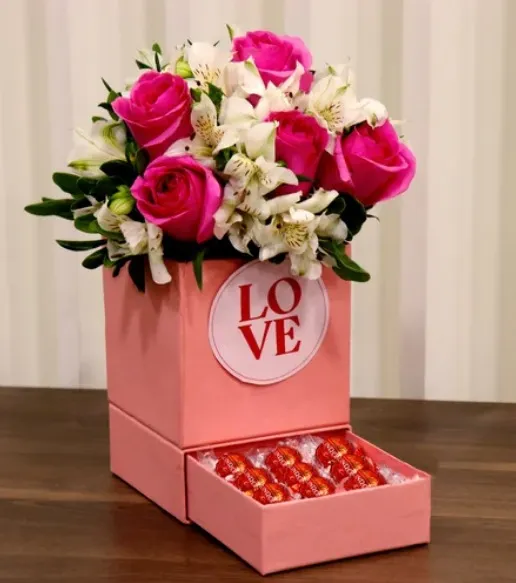 Cachepot C/ Gaveta 09 Bombons - CARTONAGEM - Com Personalização Love Imagem