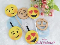 G1.832  Gabarito de Moldes  em MDF  Ponteira  e  Chaveiro Emojis 3 e 4 - Foto 2
