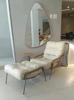 Poltrona + Puff Maggiolina