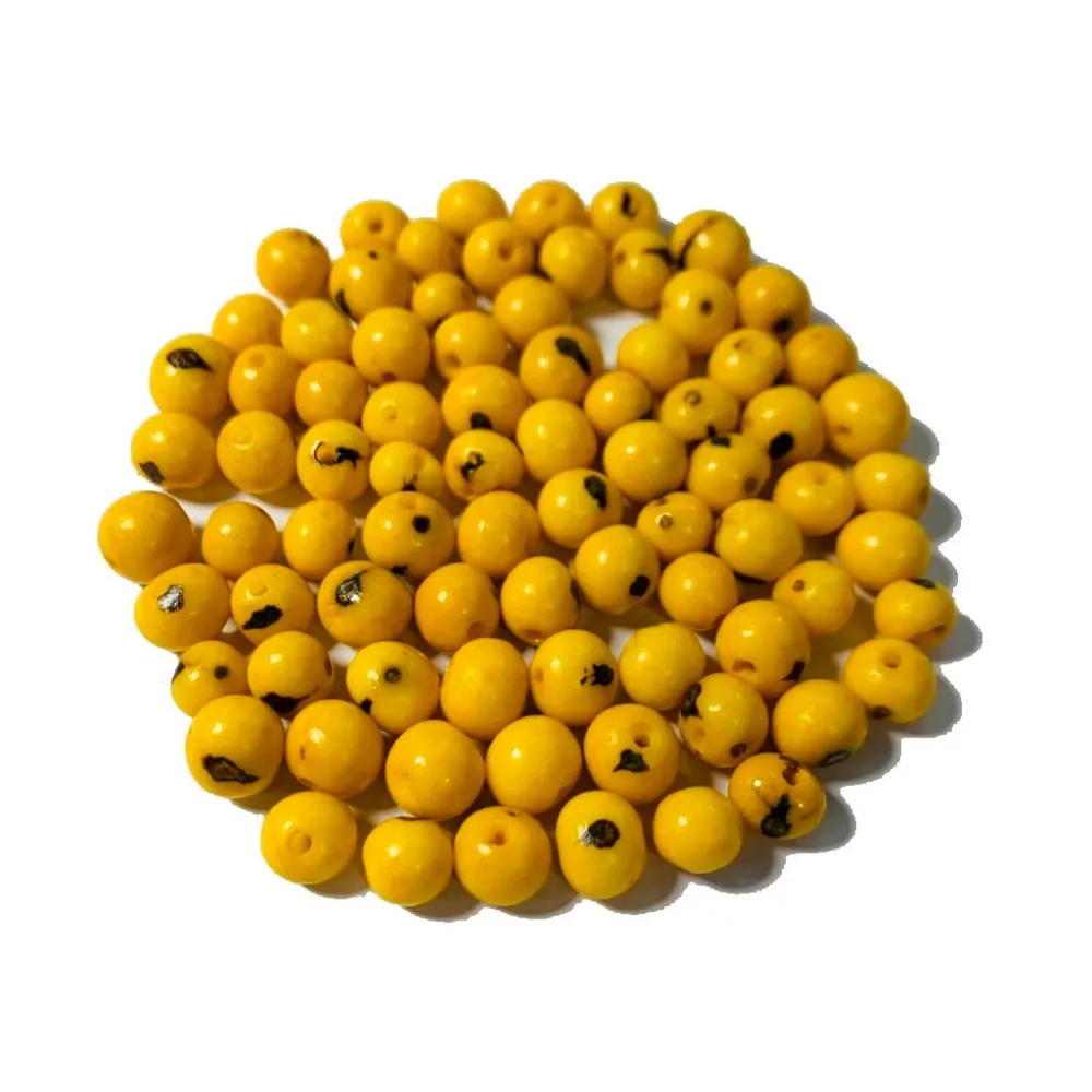 Semente de açai amarela 30g cerca de 50 contas Imagem