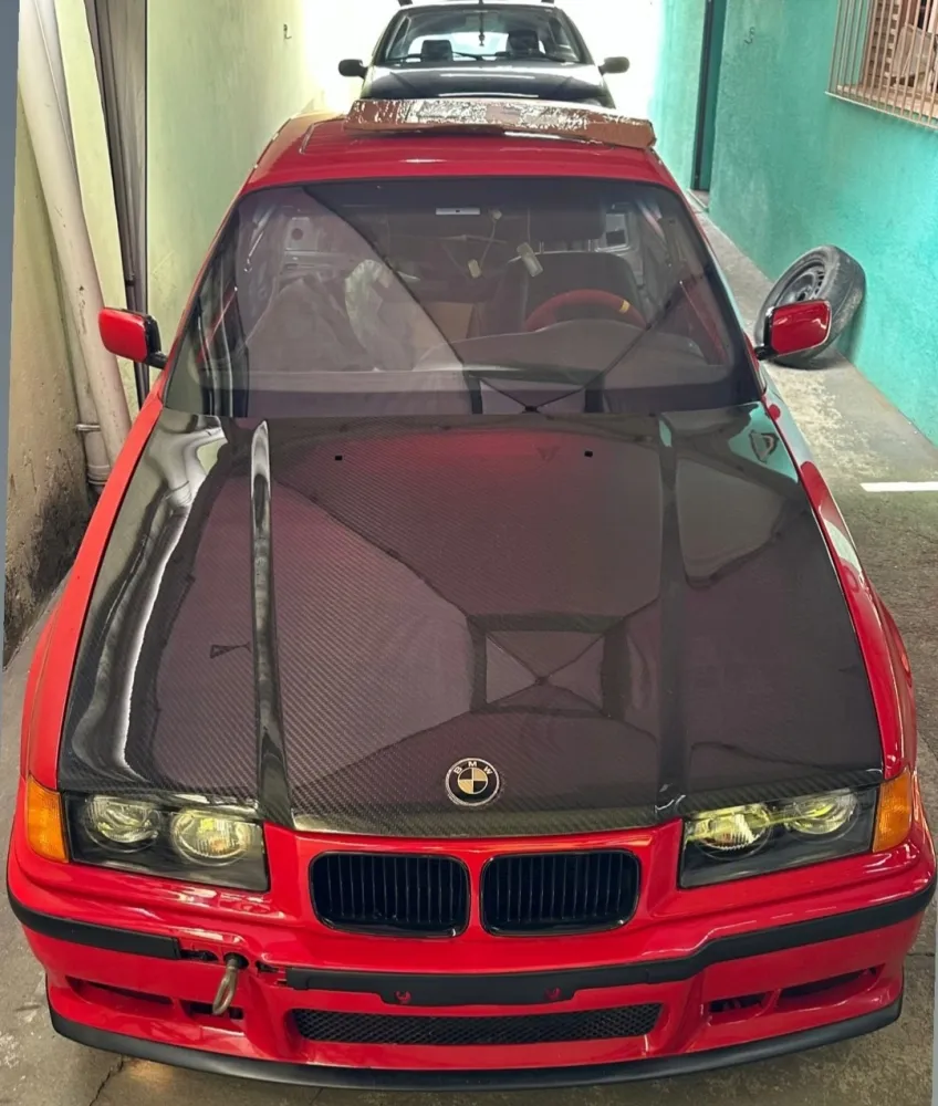 Capo BMW E36 coupé FIBRA DE CARBONO