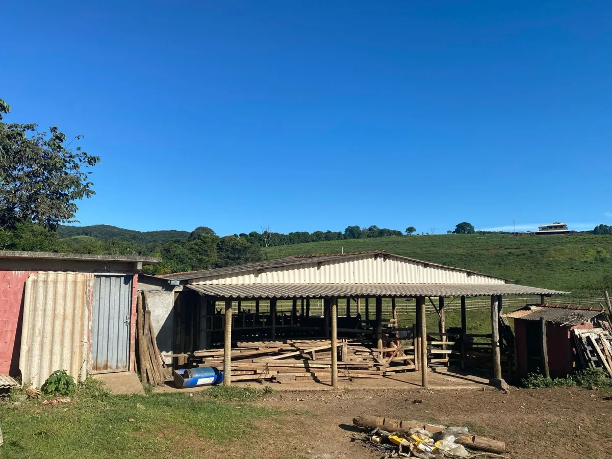 Vende-se terreno em Ouro Branco