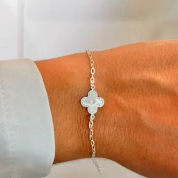 Pulseira De Trevos Texturizada Cravejada - Aço Inox 316L - Foto 2