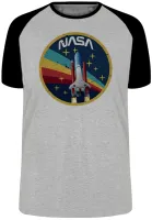 Camiseta adulto ou infantil Nasa Vintage foguete - Foto 3