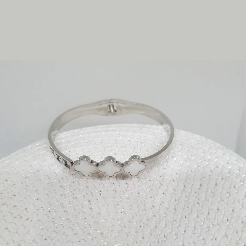 Bracelete com 3 trevo - Aço Inox 316L