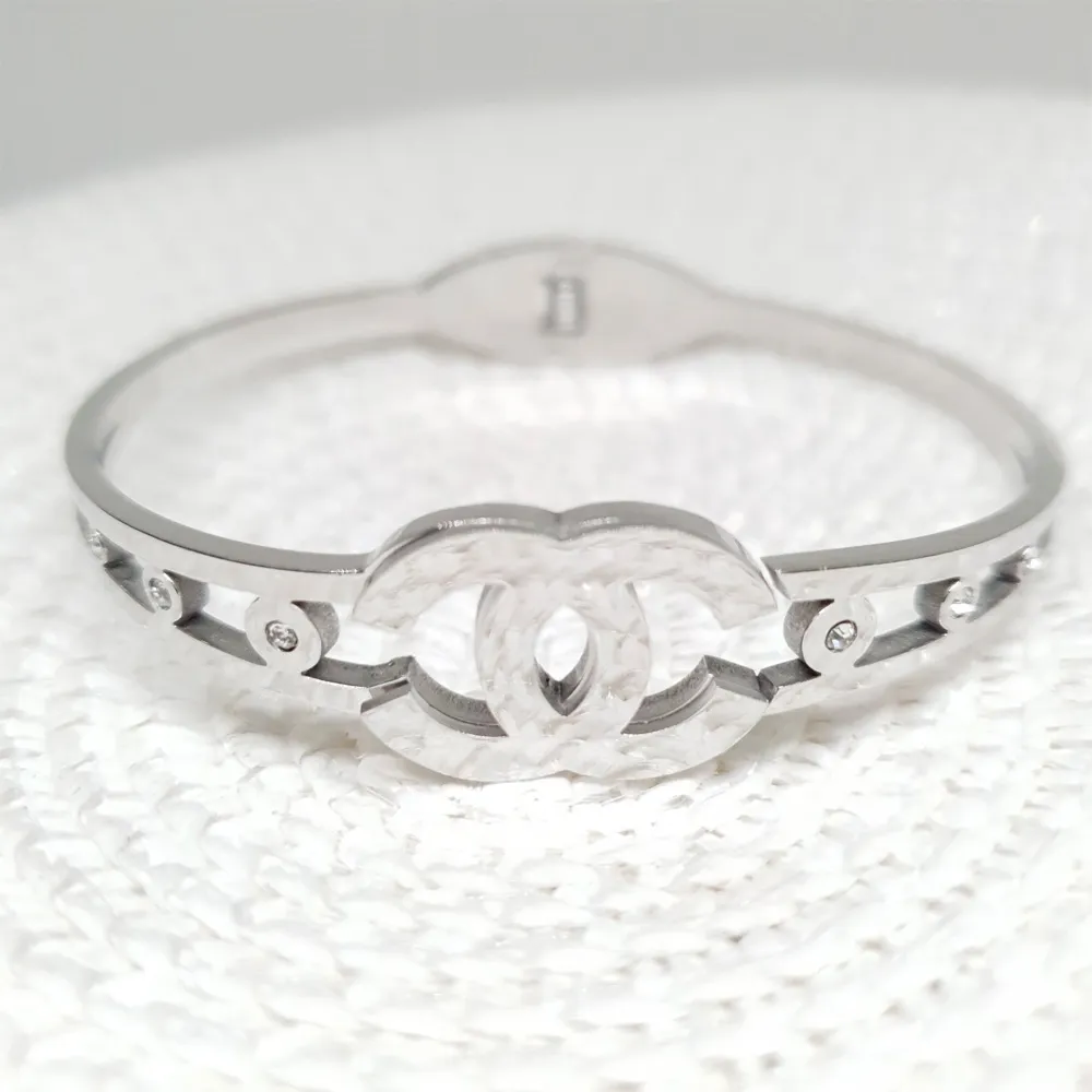Bracelete estilo chanel - Aço Inox 316L