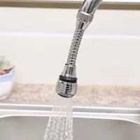 Chuveirinho Torneira Extensor Bico Giratório 360 Graus - Foto 3