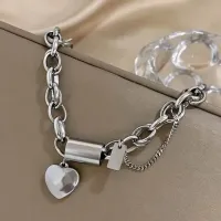 PULSEIRA DE CORRENTE GROSSA EM AÇO INOXIDÁVEL, COM PINGENTE CORAÇÃO, BANHADO A PRATA 925 - Foto 2