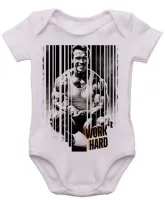 Body Bebê Infantil roupa criança arnold schwarzenegger ator work hard croos fit academia maromba - Foto 3